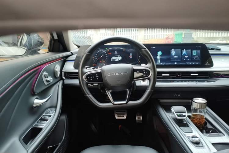Used Chery Arrizo 8 2024 High-Performance Edition 2.0T DCT Powerfully Tuned Steering Wheel