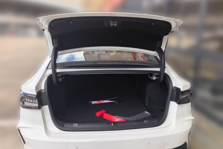 Used Chery Arrizo 8 2024 High-Performance Edition 2.0T DCT Powerfully Tuned Trunk