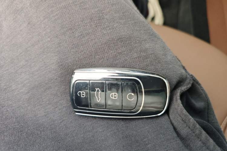 Used Chery Arrizo 8 2024 High-Performance Edition 2.0T DCT Imperial Vehicle Key