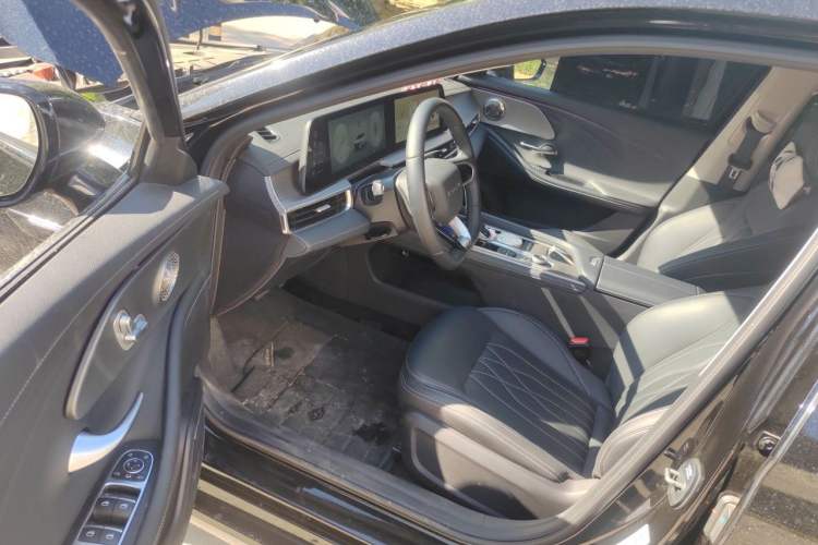 Used Chery Arrizo 8 2025 1.6T DCT Smart Driver Seat
