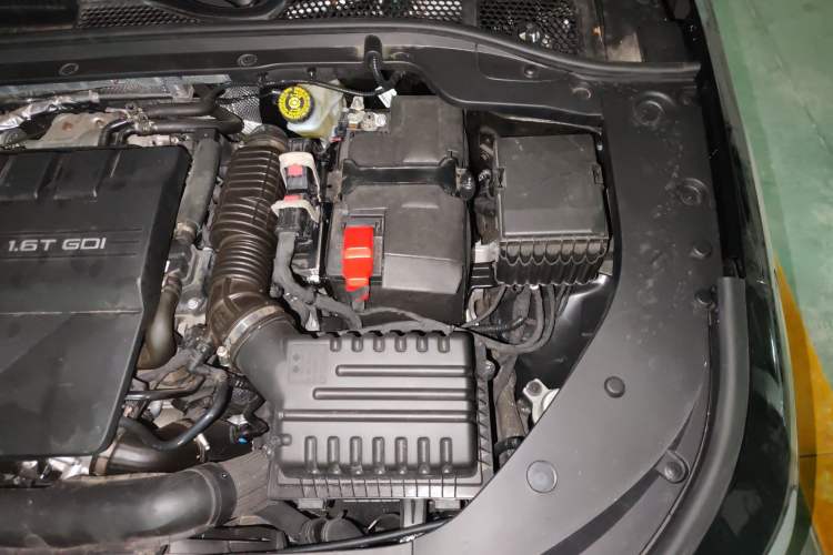 Used Chery Arrizo 8 2025 1.6T DCT Rui Engine Bay Left