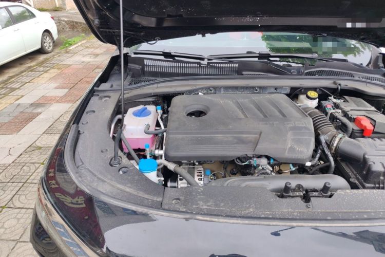 Used Chery Arrizo 8 2025 2.0T DCT Sport Engine Bay Right
