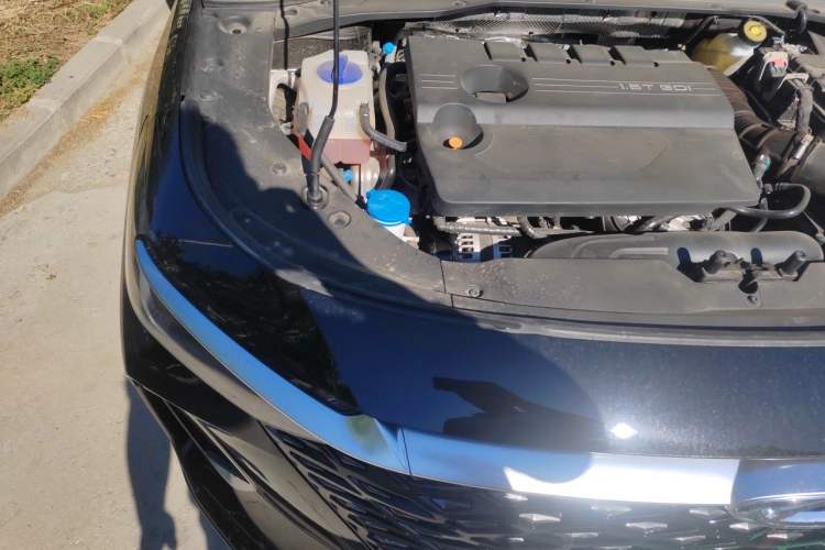 Used Chery Arrizo 8 2025 1.6T DCT Smart Engine Bay Right