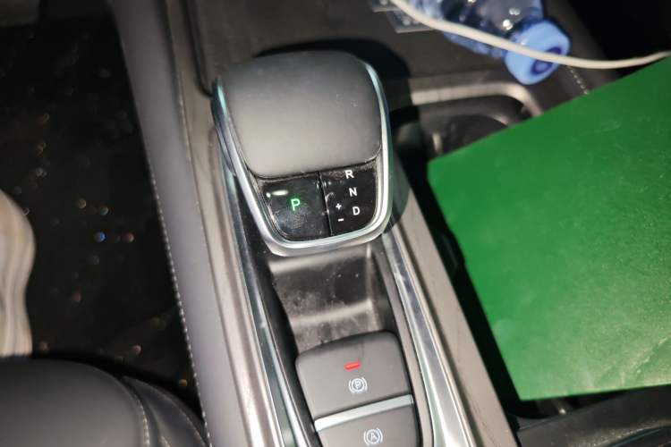 Used Chery Arrizo 8 2025 1.6T DCT Rui Gear Lever