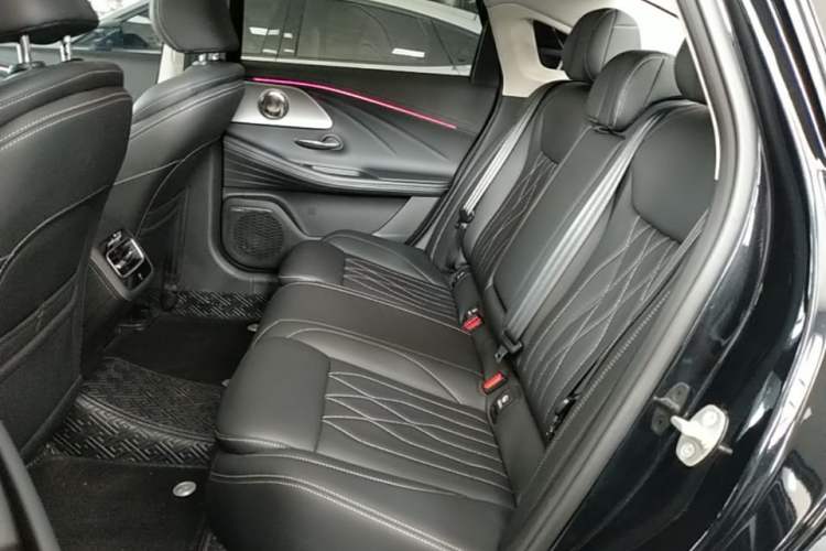 Used Chery Arrizo 8 2025 2.0T DCT Sport Left Rear Seat