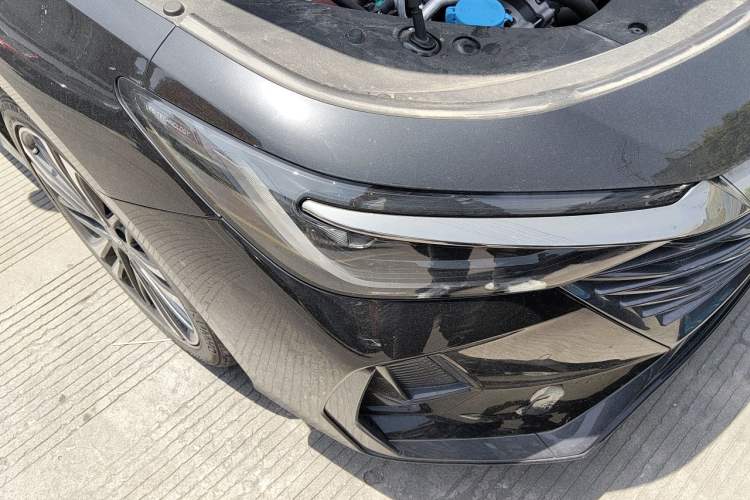 Used Chery Arrizo 8 2025 2.0T DCT Sport Right Front Headlight