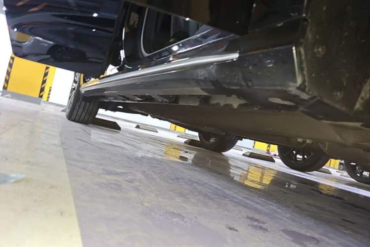 Used Chery Arrizo 8 2025 1.6T DCT Smart Right Side Sill