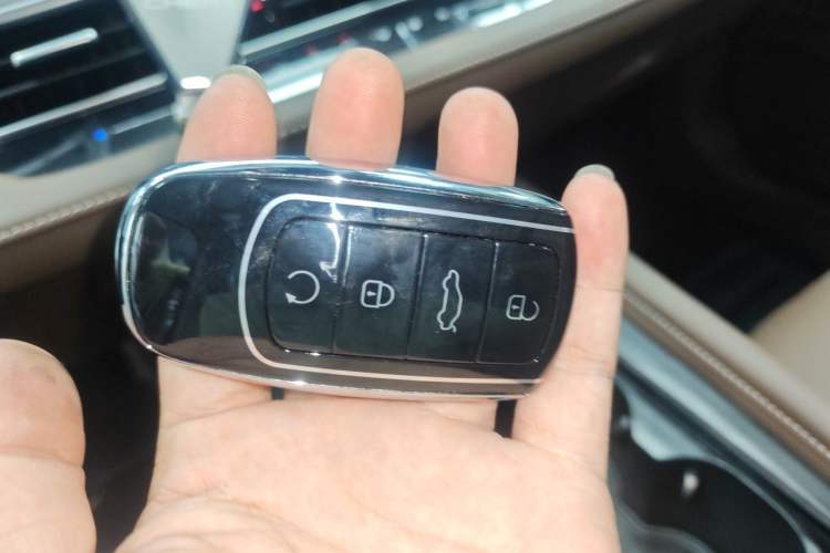 Used Chery Arrizo 8 2025 2.0T DCT Sport Vehicle Key