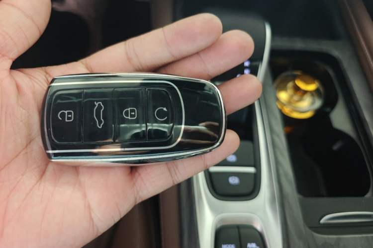 Used Chery Arrizo 8 2025 2.0T DCT Sport Vehicle Key