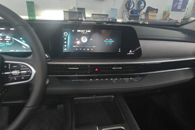 Used Chery Arrizo 8 2025 1.6T DCT Excellence Edition Audio And AC Panel