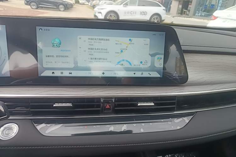 Used Chery Arrizo 8 2025 2.0T DCT Sport Audio And AC Panel