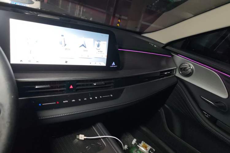 Used Chery Arrizo 8 2025 1.6T DCT Smart Audio And AC Panel
