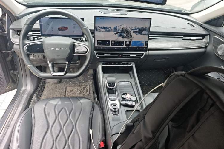 Used Chery Arrizo 8 2025 1.6T DCT Rui Center Console