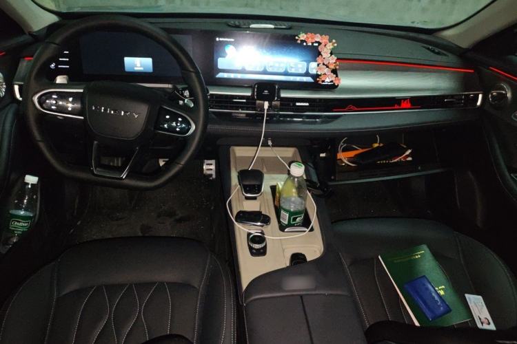Used Chery Arrizo 8 2025 2.0T DCT Sport Center Console