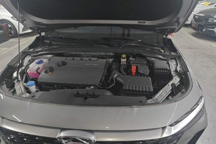 Used Chery Arrizo 8 2025 1.6T DCT Excellence Edition Engine Bay