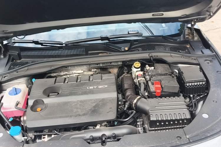 Used Chery Arrizo 8 2025 1.6T DCT Smart Engine Bay