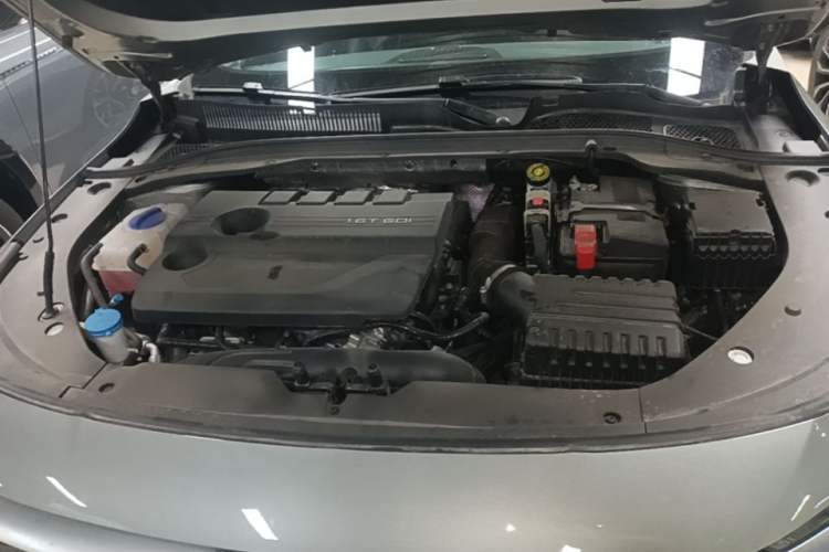 Used Chery Arrizo 8 2025 1.6T DCT Smart Engine Bay