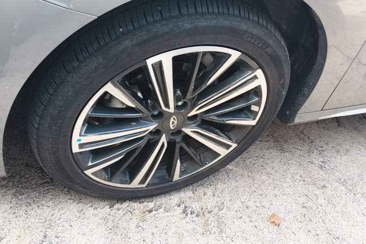 Used Chery Arrizo 8 2025 1.6T DCT Smart Left Front Wheel Hub