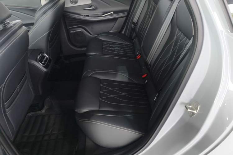 Used Chery Arrizo 8 2025 2.0T DCT Sport Left Rear Seat
