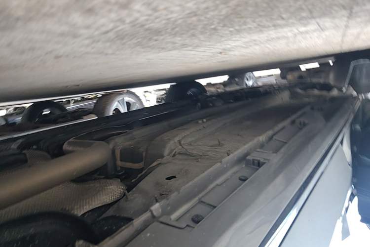 Used Chery Arrizo 8 2025 2.0T DCT Sport Left Side Sill