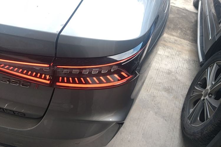 Used Chery Arrizo 8 2025 2.0T DCT Sport Right Rear Taillight