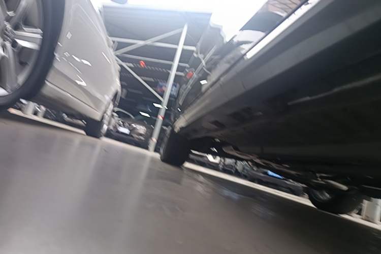 Used Chery Arrizo 8 2025 1.6T DCT Rui Right Side Sill