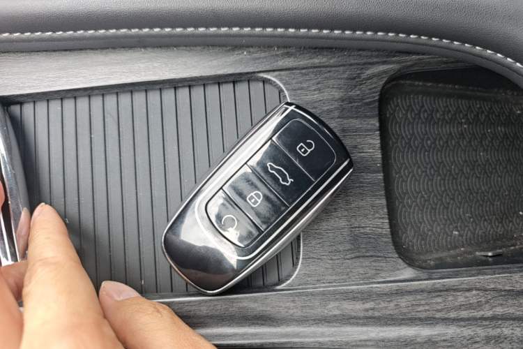 Used Chery Arrizo 8 2025 1.6T DCT Rui Vehicle Key