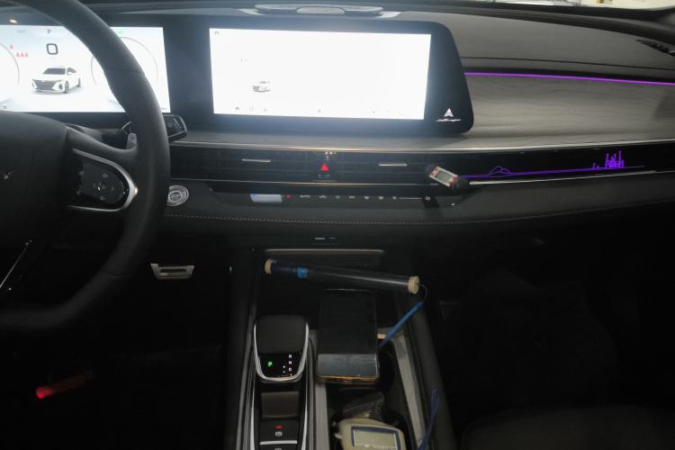 Used Chery Arrizo 8 2025 2.0T DCT Sport Audio And AC Panel