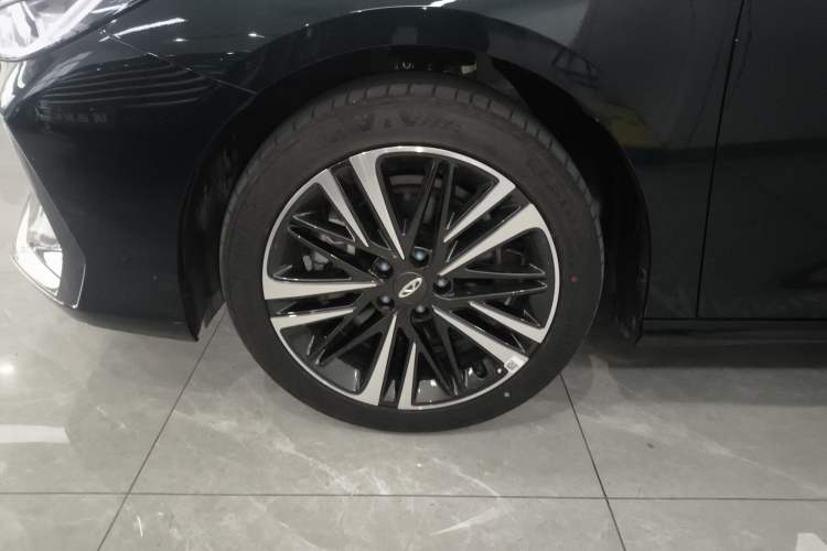 Used Chery Arrizo 8 2025 2.0T DCT Sport Exterior 1