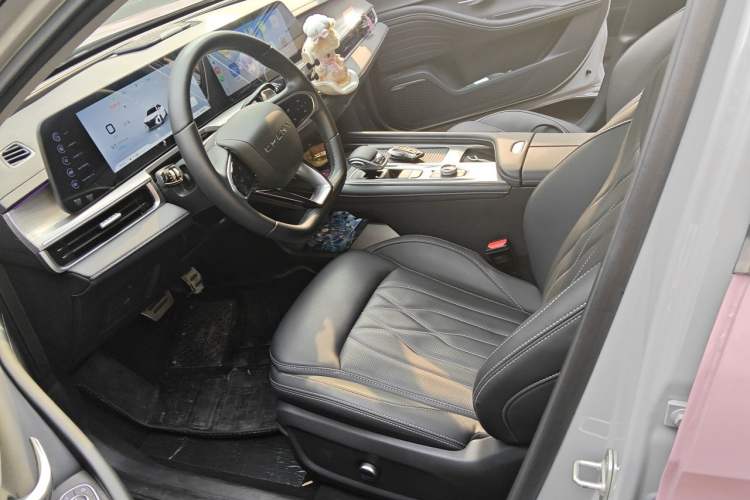 Used Chery Arrizo 8 2025 2.0T DCT Sport Left Front Seat