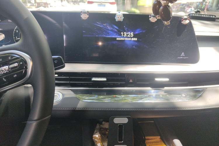 Used Chery Arrizo 8 2025 1.6T DCT Excellence Edition Audio And AC Panel
