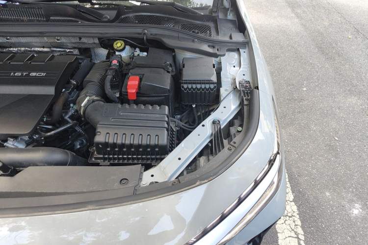 Used Chery Arrizo 8 2025 1.6T DCT Excellence Edition Engine Bay Left