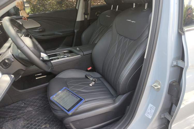 Used Chery Arrizo 8 2025 1.6T DCT Excellence Edition Left Front Seat