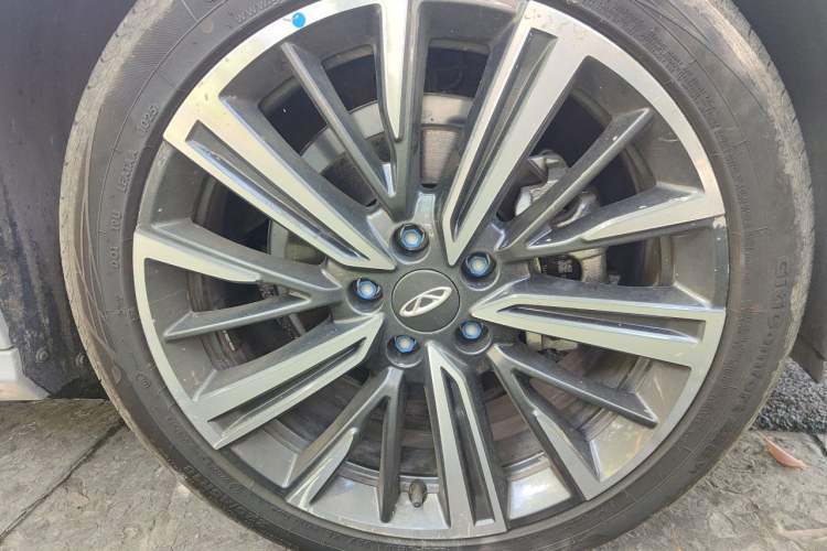 Used Chery Arrizo 8 2025 1.6T DCT Excellence Edition Right Front Wheel Hub
