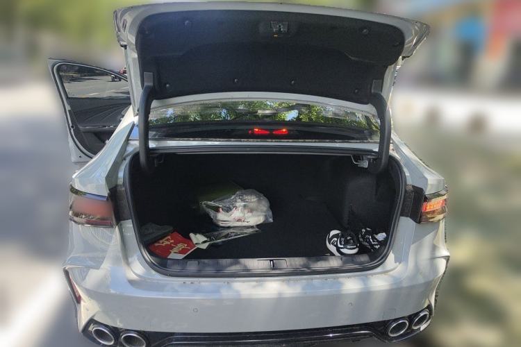 Used Chery Arrizo 8 2025 1.6T DCT Excellence Edition Trunk