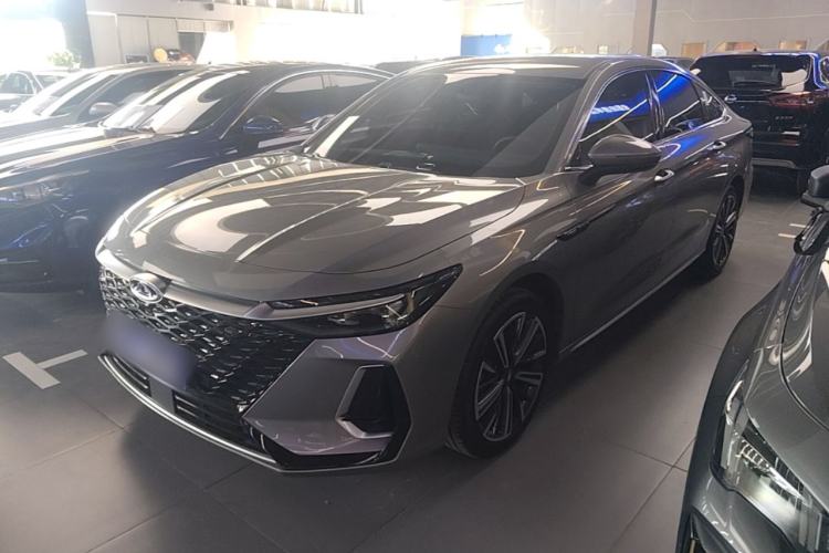 Chery Arrizo 8 2025 1.6T DCT Excellence Edition
