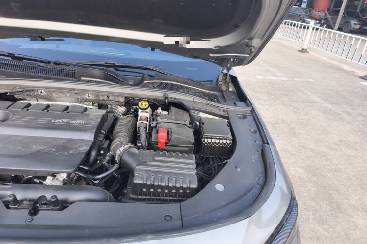 Used Chery Arrizo 8 2025 1.6T DCT Smart Engine Bay Left
