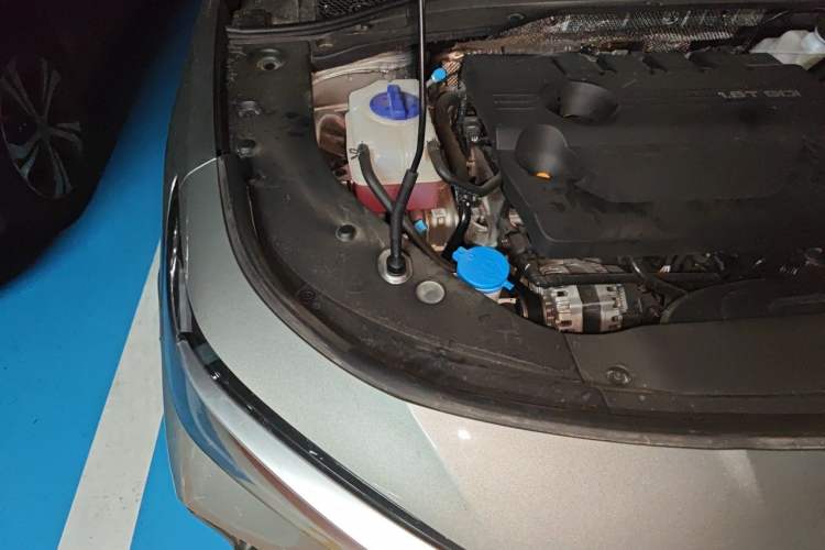 Used Chery Arrizo 8 2025 1.6T DCT Rui Engine Bay Right