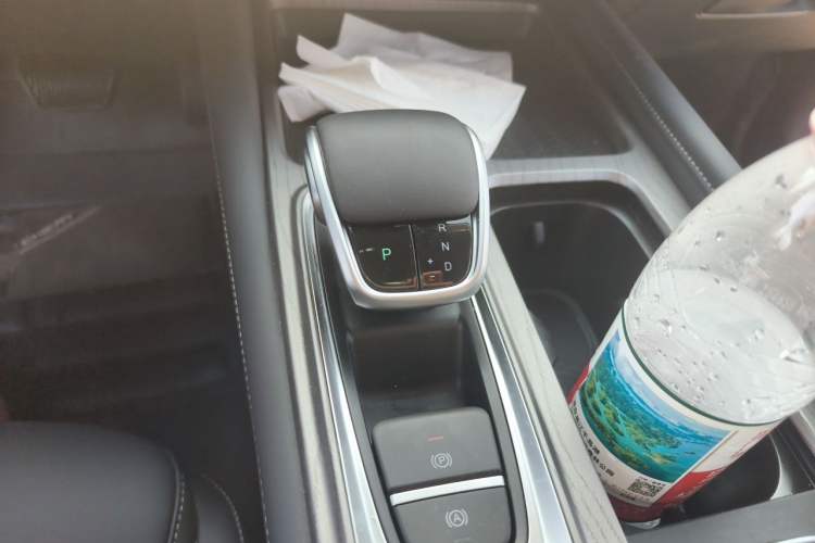 Used Chery Arrizo 8 2025 1.6T DCT Smart Gear Lever