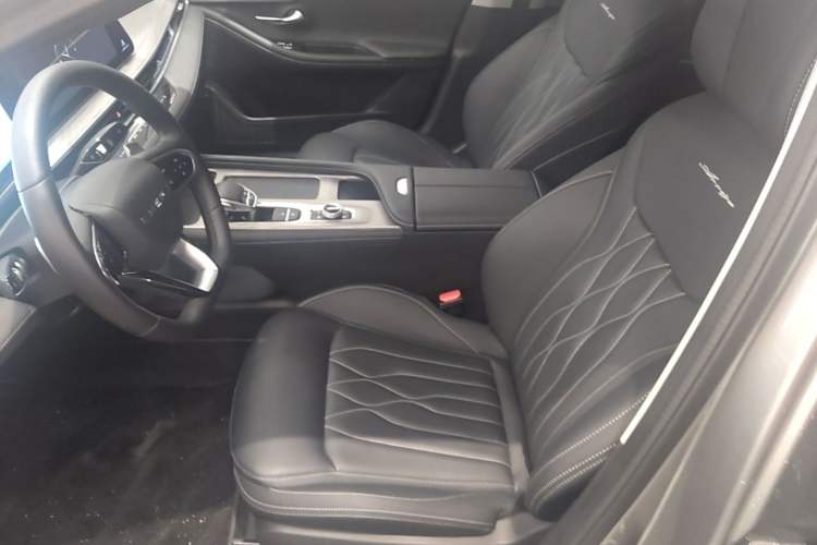 Used Chery Arrizo 8 2025 2.0T DCT Sport Left Front Seat