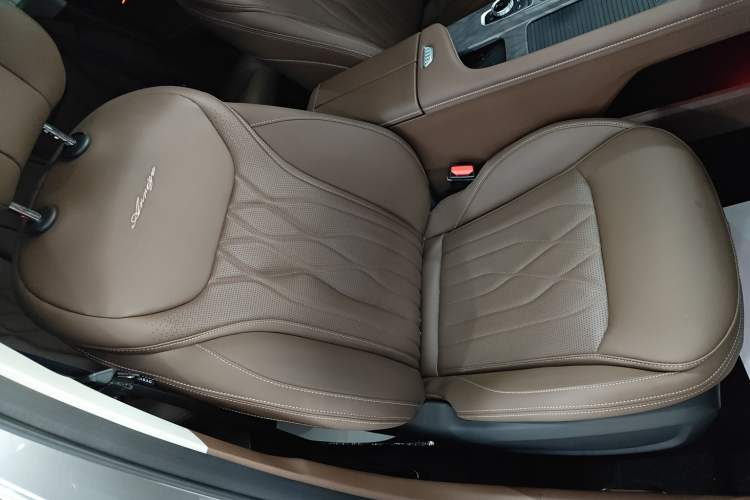 Used Chery Arrizo 8 2025 2.0T DCT Sport Right Front Seat