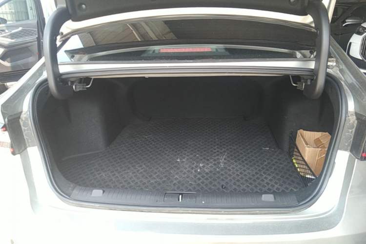 Used Chery Arrizo 8 2025 1.6T DCT Smart Trunk