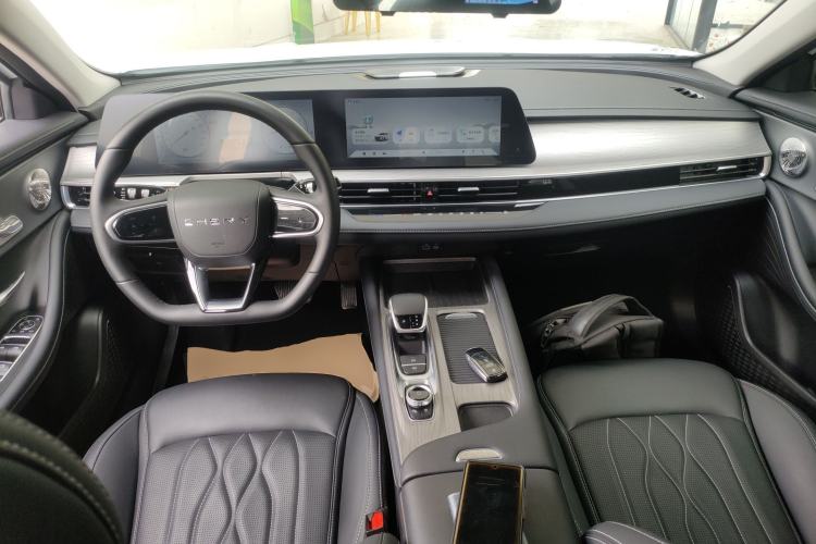 Used Chery Arrizo 8 2025 1.6T DCT Rui Center Console