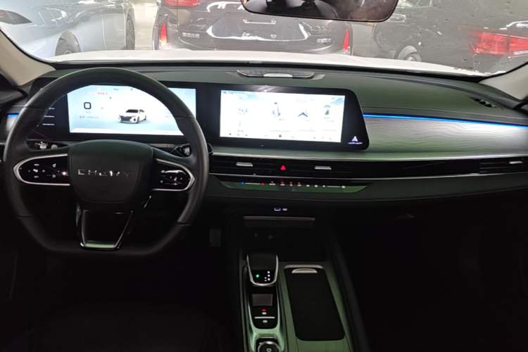 Used Chery Arrizo 8 2025 1.6T DCT Rui Center Console