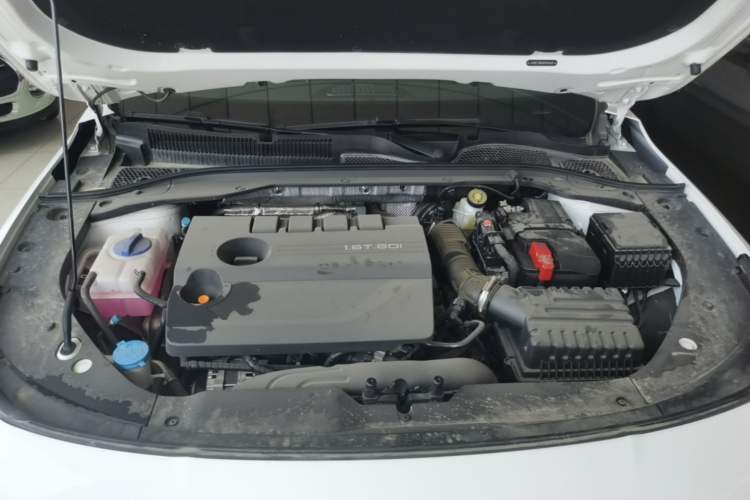 Used Chery Arrizo 8 2025 1.6T DCT Smart Engine Bay