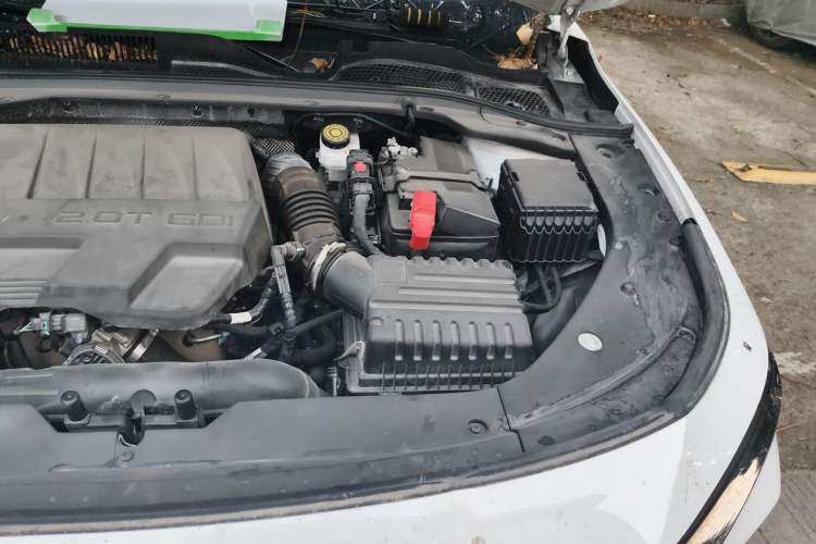 Used Chery Arrizo 8 2025 2.0T DCT Sport Engine Bay Left