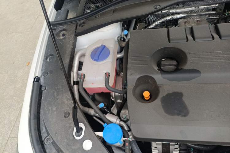 Used Chery Arrizo 8 2025 1.6T DCT Smart Engine Bay Right
