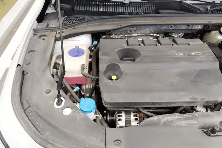 Used Chery Arrizo 8 2025 1.6T DCT Rui Engine Bay Right