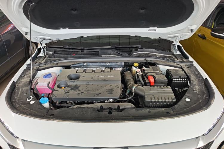 Used Chery Arrizo 8 2025 1.6T DCT Rui Engine Bay