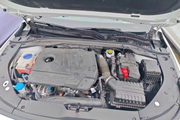 Used Chery Arrizo 8 2025 2.0T Automatic Yu+ Engine Bay
